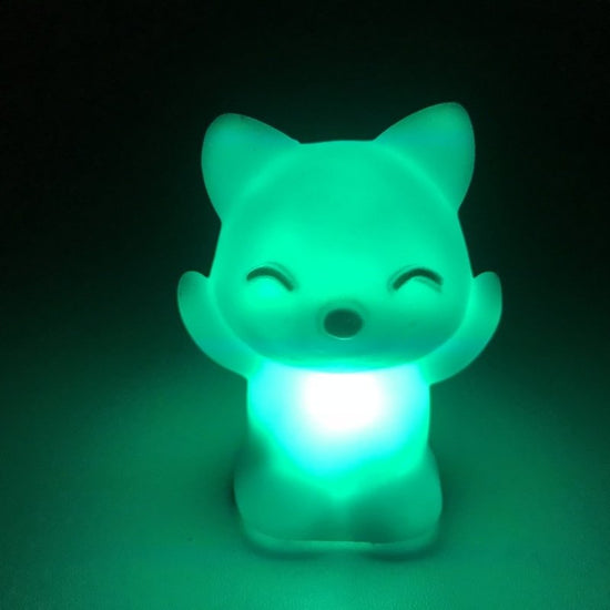 Hot Sale LED Fox Night Light Home Bedroom Desktop 7 Changing Colors Lovely Fox Shape LED Night Light Decoration Bedside Lamp $8.51 Dana Fashion Style: Opp bag Baby & Mother Material: Vinyl Very popular series of decorations. Quantity:1PC Color: Color chan
