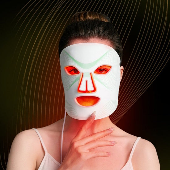 Household Silicone Photo Rejuvenating Facial Mask $189.00 Dana Fashion Specifications: Neutral English Color: Pearl White Multifunctional Beauty Tools Product information: Applicable scenarios: household and commercial Efficacy: fade wrinkles, fatigue all