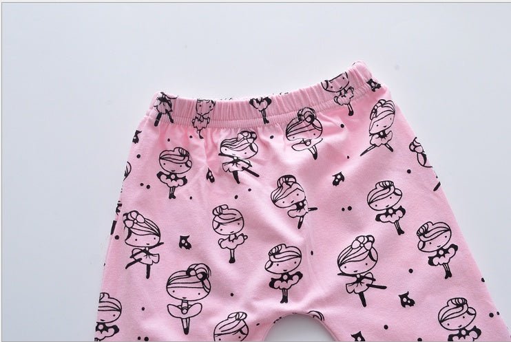 Infant Baby Girls Clothes Daddy's Little Girl T-shirt Cartoon Pants Headband Toddler Outfits Clothing Set $19.50 Dana Fashion Color: Long sleeve Size: 100cm Baby Clothing Overview 1. Please choose according to the actual size of the child 2. Because each