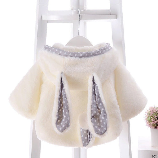 Infant cape children's cape $27.40 Dana Fashion Color: White B Size: 100cm Baby Clothing A: Fabric name: cotton Main fabric composition: polyester fiber (polyester) Main fabric ingredient content: 95 (%) B: Fabric name: cotton Main fabric composition: cot