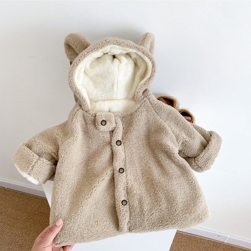 Infant Child Cloak Winter Hooded $40.87 Dana Fashion Color: Khaki Suitable For Height: 100cm Baby Clothing Product information: Color: beige, khaki Applicable height: 73CM,80cm,90cm,100cm,110cm Closed style: single-breasted Main fabric composition: Cotton