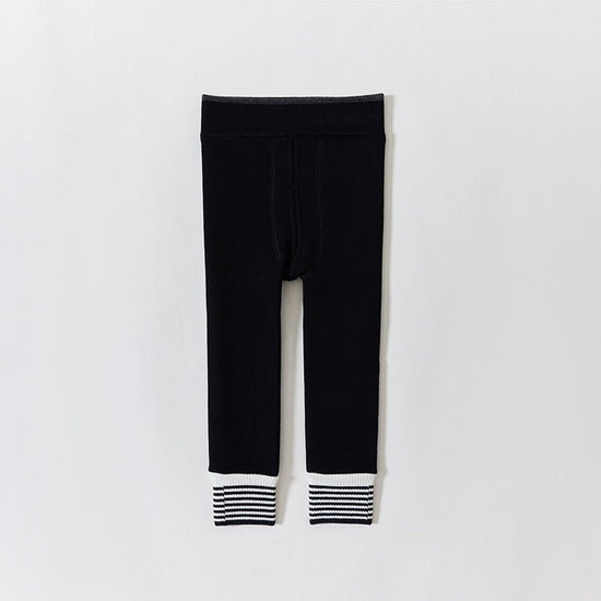 Infant Fleece-lined Thickened Ankle-length Pants Boy Girl Baby Leggings $25.79 Dana Fashion Color: Black Children's Socks Size: S Open Gear Baby Clothing Product information: Pattern: solid color Color: Y128 khaki (with feet),y128 gray (with feet),Y128 bl