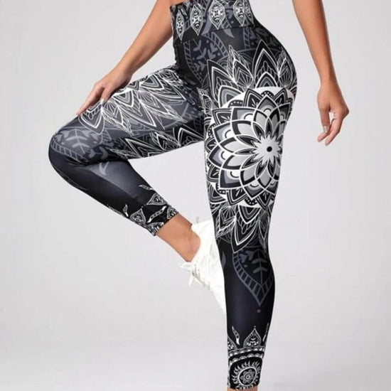 Ink Printing Yoga Trousers Fashion Slim Women's Skinny Pants $39.50 Dana Fashion Color: Black Size: L Women's clothing Product information: Applicable sports: Fitness running yoga Fabric name: Ponte-de-Roma Applicable scenarios: running sports, fitness eq