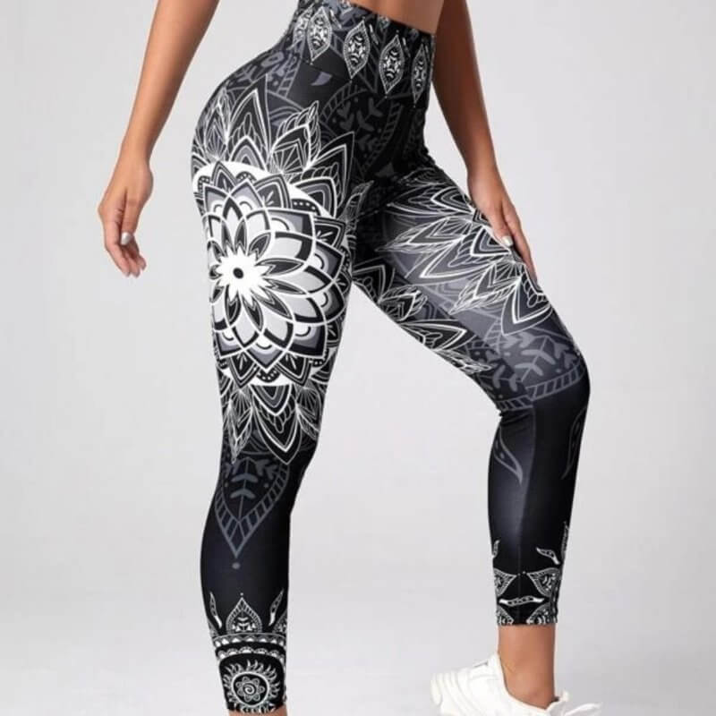Ink Printing Yoga Trousers Fashion Slim Women's Skinny Pants $39.50 Dana Fashion Color: Black Size: L Women's clothing Product information: Applicable sports: Fitness running yoga Fabric name: Ponte-de-Roma Applicable scenarios: running sports, fitness eq