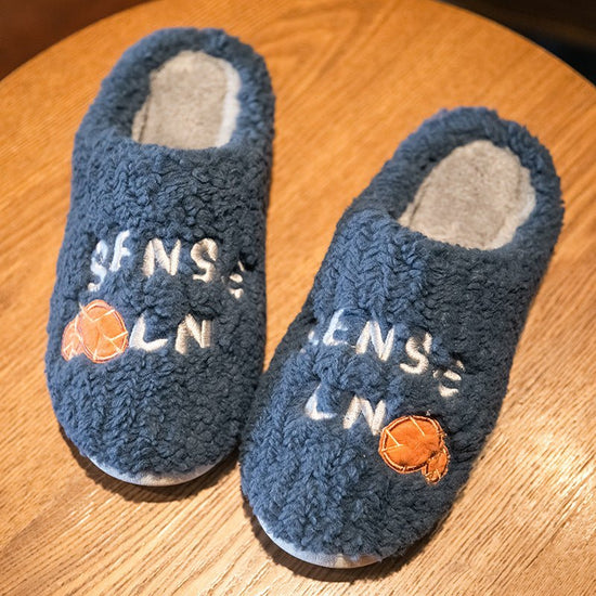Ins Cute Flower Fleece Slippers Winter Warm Bedroom Floor Slippers Indoor Non-slip Plush Shoes For Women $28.94 Dana Fashion Color: Dark Blue Size: 40to41 Women's shoes Overview: Unique design, stylish and beautiful. Good material, comfortable wear. A var