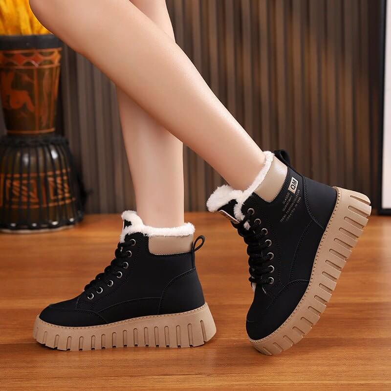 Ins Lace-up Snow Boots Winter Warm Fleece Flat Shoes For Women Fashion Casual Plush Ankle Boot $39.90 Dana Fashion Color: Black Size: Size35 Women's shoes Product information: Product Category: Martin Boots Applicable age: adult Upper material: artificial