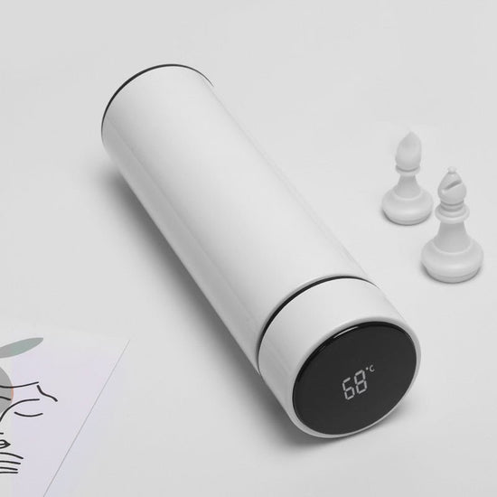 Intelligent Bottle Stainless Steel Insulated Bottle Cup Temperature Display Vacuum Flask Coffee Mug $25.84 Dana Fashion Color: White Dana's Kitchen Overview 1. equipped with a smart LED display cover, it can display the temperature of the water when you t