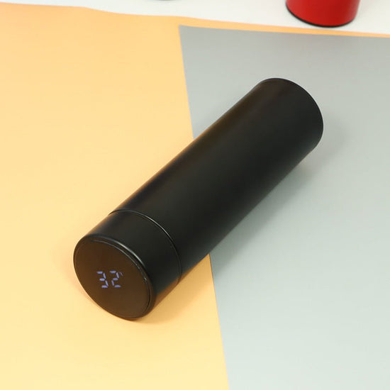 Intelligent Bottle Stainless Steel Insulated Bottle Cup Temperature Display Vacuum Flask Coffee Mug $26.21 Dana Fashion Color: Black Dana's Kitchen Overview 1. equipped with a smart LED display cover, it can display the temperature of the water when you t