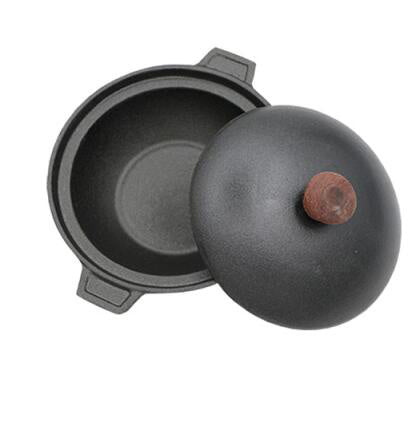 Iron pot $70.12 Dana Fashion Size: 18cm style: With cover Dana's Kitchen Color classification: iron pot clip, 18cm (single pot), 20cm (single pot), 22cm (single pot), 18cm (pot + lid), 20cm (pot + lid), 22cm (pot + lid), 18cm + rattan basket 20cm + rattan