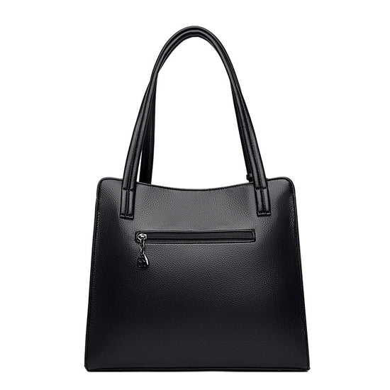 Kangaroo Leather Large Capacity Fashion Soft Leather Shoulder Bag $86.78 Dana Fashion Color: Black Women's Bags Product information: Lining texture: Polyester Applicable scenario: Daily configuration Color: wine red, light gray, green, dark blue, black Ou