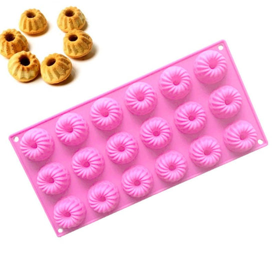 Kelilu Silicone Cake Mold 18 Mousse Round Mold Pudding Jelly Mold Baking Tools $13.07 Dana Fashion Color: Pink Dana's Kitchen Product information: Name: Silicone cake mold Shape: 18 Lilu Size: 29.5*15*2.2cm Gram weight: about 126g Package: Bulk Material: