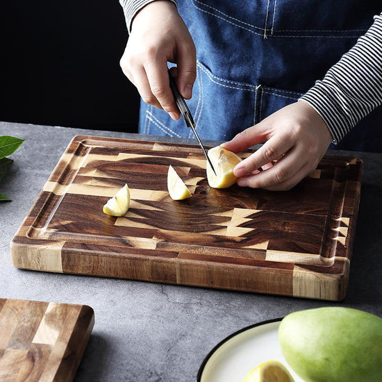 Kitchen Household Parquet Solid Wood Cutting Board $87.15 Dana Fashion Color: Brown Size: L Dana's Kitchen Overview: Cut fruit, cut vegetables, clam meat, clam meat, etc. *Dimensional data are measured by hand, the error is 0.5 1cm, please refer to the ac