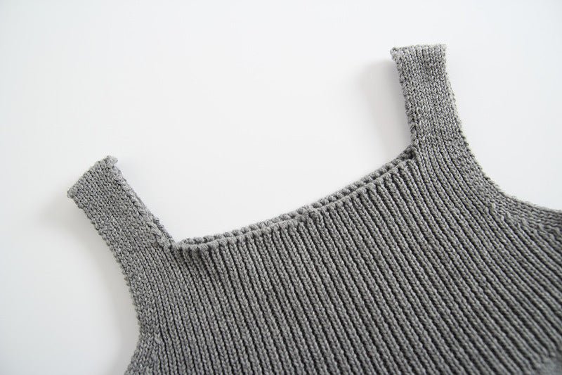 Knitted Romper Baby Sweater Romper $18.72 Dana Fashion Color: Grey Size: 100cm Baby Clothing Style: short climb Closed style: pullover Applicable gender: neutral/male and female Sleeve: Sleeveless Fabric name: Cotton Main fabric composition: cotton Main f