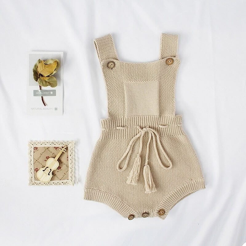 Knitted woolen jumpsuit for babies and toddlers $25.00 Dana Fashion Color: Khaki Size: 66cm Baby Clothing Thickness: General Fabric name: Cotton Main fabric composition: cotton Security level: Class A Closed style: pullover style: Casual Style: Triangle C