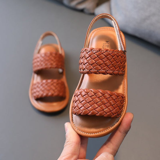 Korean Style Children's Shoes Baby Flat Beach $29.45 Dana Fashion Color: Dark brown Shoe size: 24 Baby & Mother Product information : Upper material: artificial leather Function: breathable, non-slip, wear-resistant Pattern: plain Sole material: beef tend