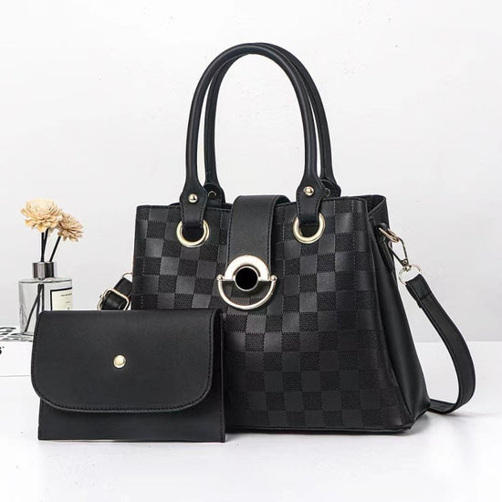 Korean Style Fashion All-matching Women's Cross-body Bag $52.05 Dana Fashion Color: Black Size: 28X13X21CM Women's Bags Product information: Lining texture: Nylon Applicable scenarios: Daily matching Color: black, white, red, Taro purple gray Hardness: me