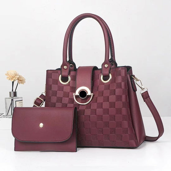 Korean Style Fashion All-matching Women's Cross-body Bag $52.05 Dana Fashion Color: Red Size: 28X13X21CM Women's Bags Product information: Lining texture: Nylon Applicable scenarios: Daily matching Color: black, white, red, Taro purple gray Hardness: medi