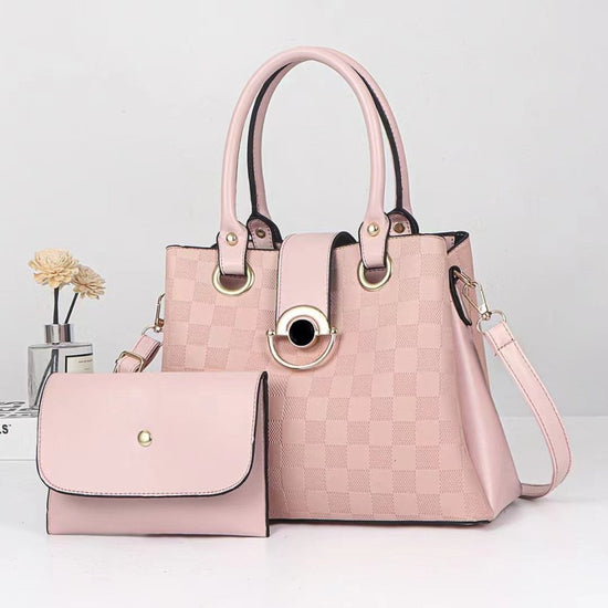 Korean Style Fashion All-matching Women's Cross-body Bag $52.05 Dana Fashion Color: Black Size: 28X13X21CM Women's Bags Product information: Lining texture: Nylon Applicable scenarios: Daily matching Color: black, white, red, Taro purple gray Hardness: me