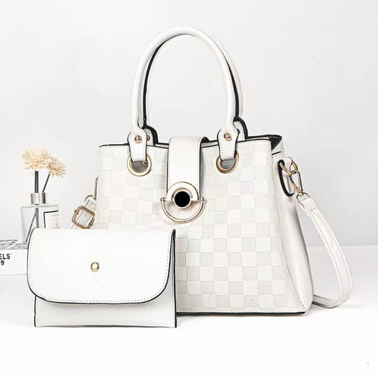 Korean Style Fashion All-matching Women's Cross-body Bag $52.05 Dana Fashion Color: Black Size: 28X13X21CM Women's Bags Product information: Lining texture: Nylon Applicable scenarios: Daily matching Color: black, white, red, Taro purple gray Hardness: me