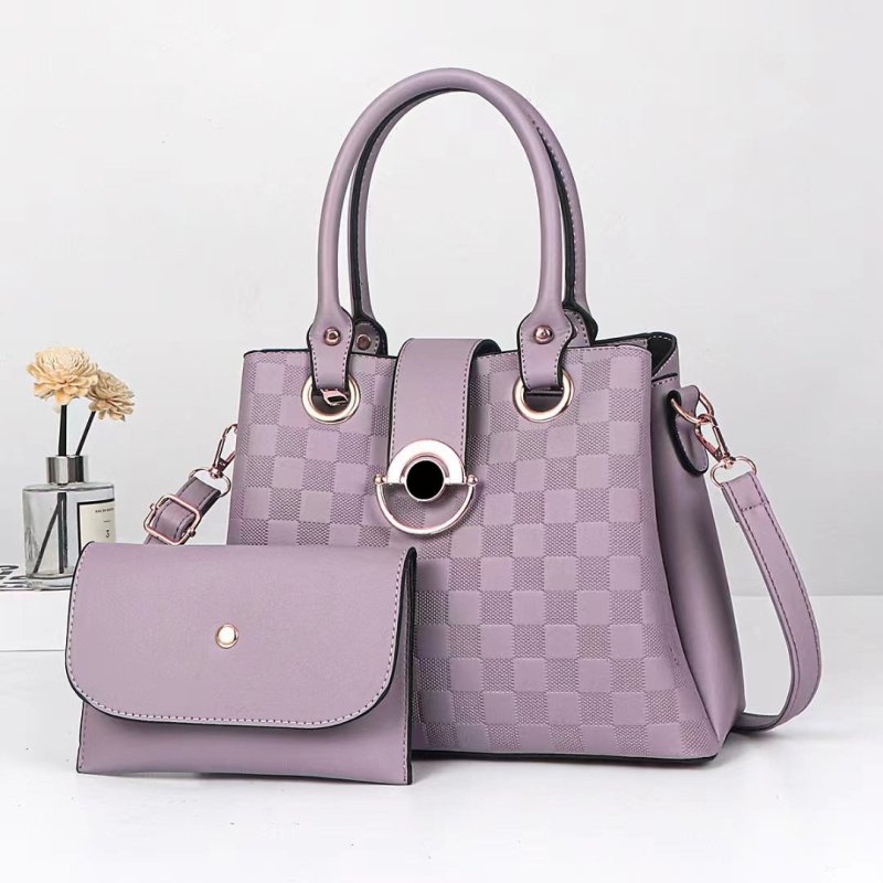 Korean Style Fashion All-matching Women's Cross-body Bag $52.05 Dana Fashion Color: Taro Purple Size: 28X13X21CM Women's Bags Product information: Lining texture: Nylon Applicable scenarios: Daily matching Color: black, white, red, Taro purple gray Hardne