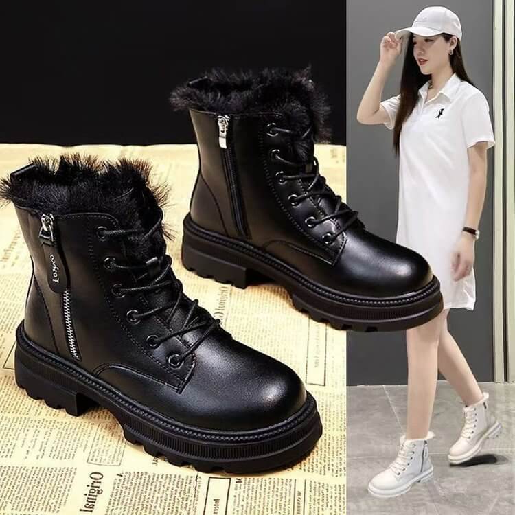 Korean Version Fleece-lined Autumn And Winter High-top Cotton Boots $44.90 Dana Fashion Color: Black Size: 35 Women's shoes Product information: Pattern: solid color Lining material: Leather Color: black, white Heel height: mid heel (3-5CM) Length of sock