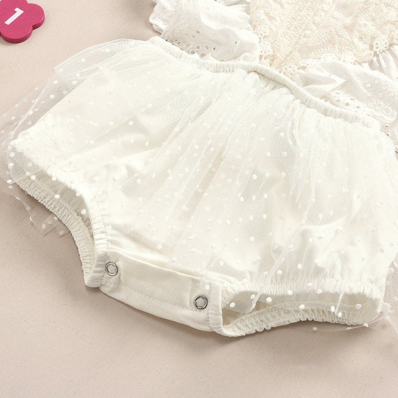 Lace baby jumpsuit $15.80 Dana Fashion Color: Beige Style: Long sleeve Size: 100cm Baby Clothing Sleeve length: long sleeve, sleeveless Suitable season: Spring Fabric name: Cotton Main fabric composition content: 65 (%) Closed style: concealed buckle Styl