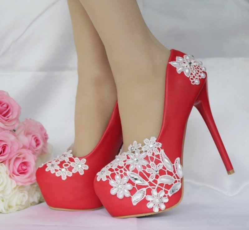Lace High-heeled Shoes Rhinestone Pearl Stiletto Heel Pumps $59.00 Dana Fashion Color: Red size: 34 Women's shoes Product information: Lining material: imitation leather Color: white 14 heel height, Red, White 11 heel height Upper height: low top heel sha