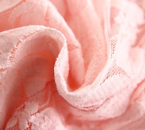 Lace shorts, girls' clothing, flower hot pants $26.30 Dana Fashion Color: pink Appropriate Height: 100cm Baby Clothing Suitable for ages: small and medium children (3~8 years old, 100~140cm) Pants length: shorts Pattern: flower, solid color Fabric Name: L