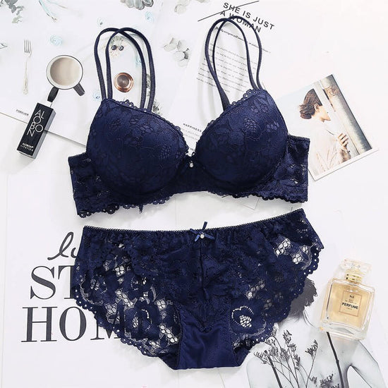 Lace underwear set $39.50 Dana Fashion Color: Navy Blue Size: 70A Style: No rims Women's clothing Bra function: gather Style: sexy Waist type: low-waist Fabric: Polyester fiber (polyester) Cup thickness: thin on top and thick on bottom Mold cup insert: no
