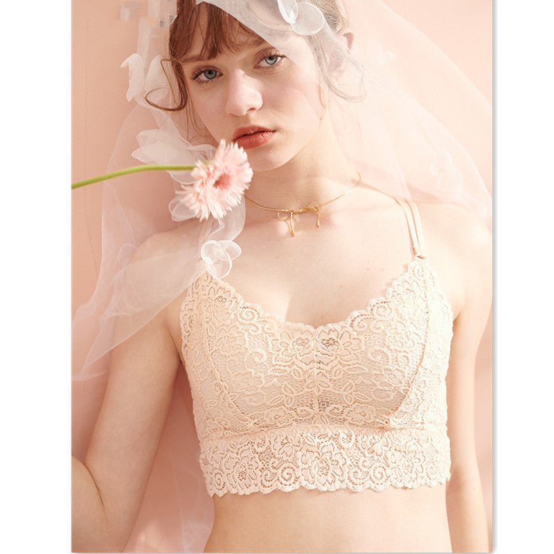 Lace underwear women without steel ring $79.00 Dana Fashion Color: Black Size: A70 Women's clothing fabric composition Lace: 92% nylon + 8% spandex, cup lining: 100% polyester fiber 1. Asian sizes are 1 to 2 sizes smaller than European and American people