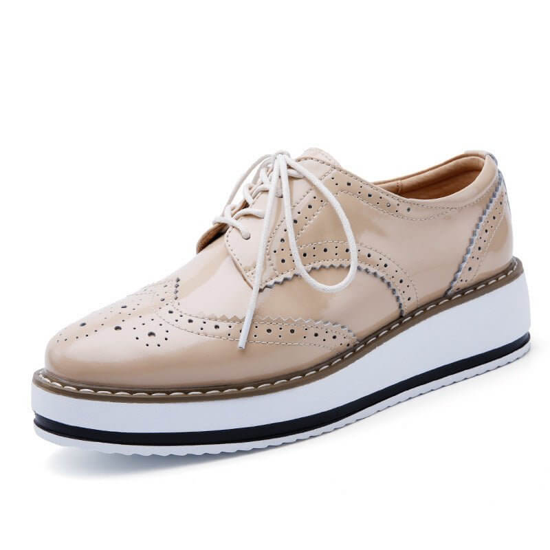 Lace-up Flats Shoes Sports British Style $64.90 Dana Fashion Color: Apricot Size: 35 Women's shoes Overview: Unique design, stylish and beautiful. Good material, comfortable feet. A variety of colors, any choice. Specification: Toe shape: round head Leath