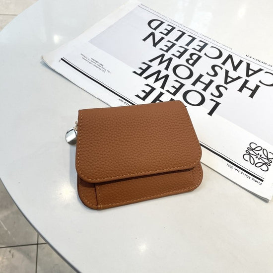 Ladies Card Holder Ins Cowhide Korean Style Mini Multi-card Slot Coin Purse $29.00 Dana Fashion Color: Yellowish Brown Women's Bags Product information: Pattern: solid color Lining texture: genuine leather Applicable scenarios: Daily matching Color: Black