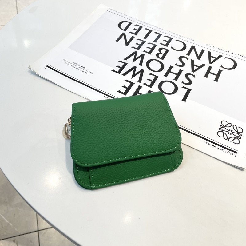 Ladies Card Holder Ins Cowhide Korean Style Mini Multi-card Slot Coin Purse $29.00 Dana Fashion Color: Green Women's Bags Product information: Pattern: solid color Lining texture: genuine leather Applicable scenarios: Daily matching Color: Black, Almond G