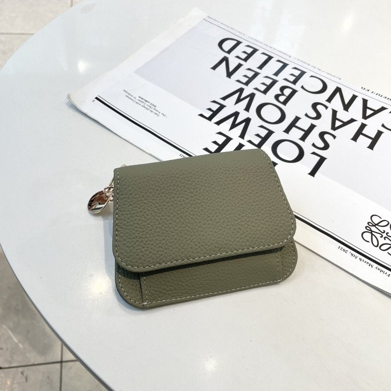 Ladies Card Holder Ins Cowhide Korean Style Mini Multi-card Slot Coin Purse $29.00 Dana Fashion Color: Almond Green Women's Bags Product information: Pattern: solid color Lining texture: genuine leather Applicable scenarios: Daily matching Color: Black, A