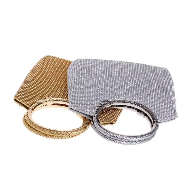 Ladies European And American Luxury Banquet Bags, Evening Dresses, Rhinestone Bags $65.42 Dana Fashion Color: Gold Women's Bags Product information: Style: European and American style Material: Polyester Fabric texture: synthetic leather Style: Women's ha