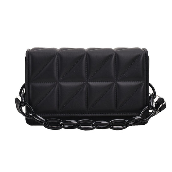 Ladies New Winter Fashion Casual Messenger Bag $26.04 Dana Fashion Color: Black Women's Bags Product information: Lining texture: Polyester Applicable scenario: Daily configuration Color: white, khaki, green, black, brown, pink, orange, rose Red Outer bag
