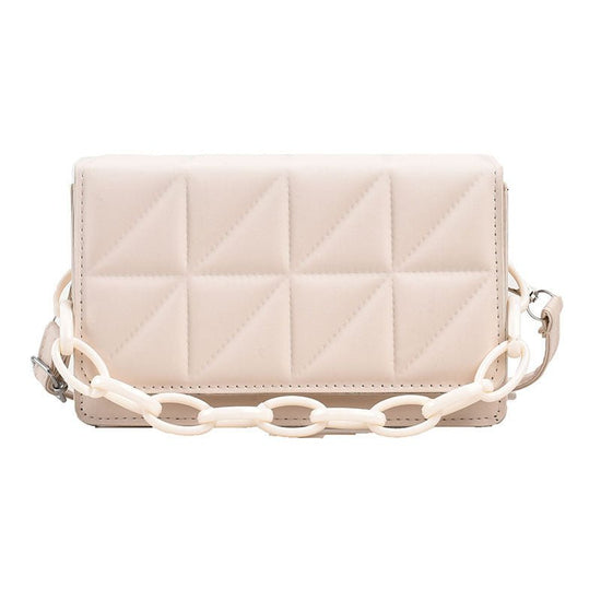Ladies New Winter Fashion Casual Messenger Bag $26.04 Dana Fashion Color: Black Women's Bags Product information: Lining texture: Polyester Applicable scenario: Daily configuration Color: white, khaki, green, black, brown, pink, orange, rose Red Outer bag
