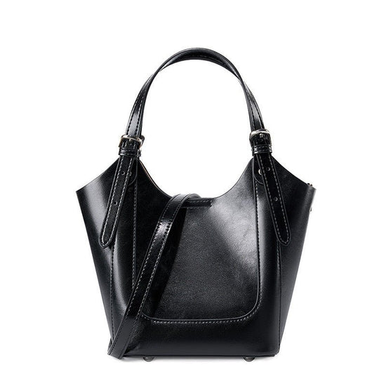 Lake Green Niche Commuter Cowhide Portable Messenger Bag $89.00 Dana Fashion Color: Black Women's Bags Product information: Lining texture: polyester cotton Applicable scenario: Daily configuration Color: Black, Milky White, apricot Outer bag type: open p
