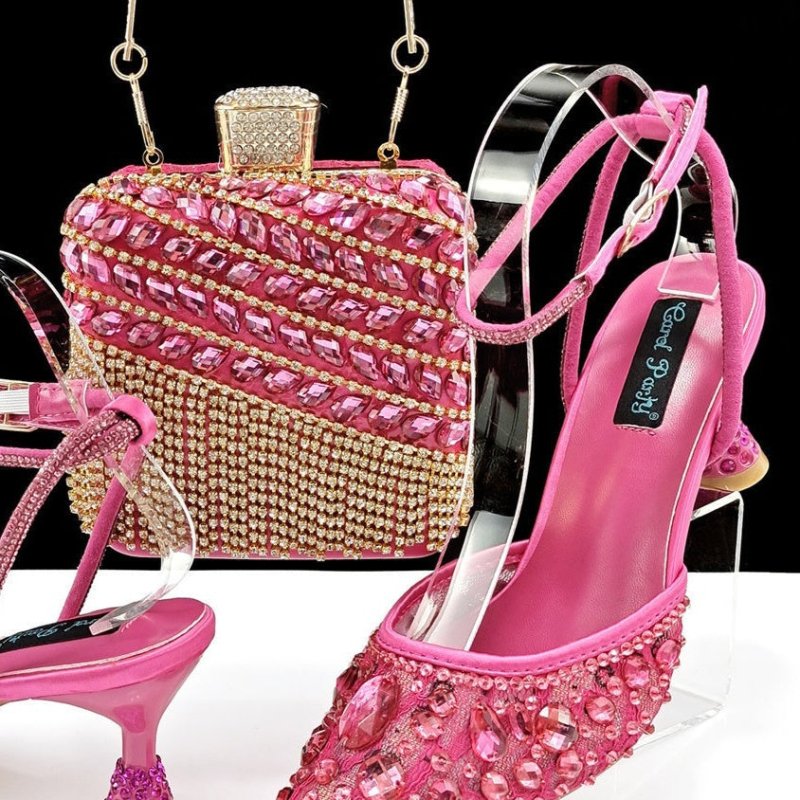 Large Rhinestone High Heel Sandals Three-dimensional Tassel Handbag Set $179.50 Dana Fashion Color: Rose Red Size: 38 Women's shoes Product information: Toe holder shape: Pointed Color: purple, white, green, Rose Red, Red, Brown, champagne, sky blue Shoe