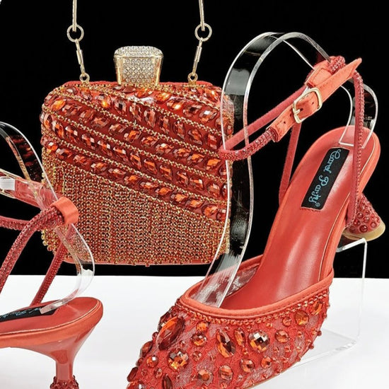Large Rhinestone High Heel Sandals Three-dimensional Tassel Handbag Set $179.50 Dana Fashion Color: Brown Size: 38 Women's shoes Product information: Toe holder shape: Pointed Color: purple, white, green, Rose Red, Red, Brown, champagne, sky blue Shoe Upp