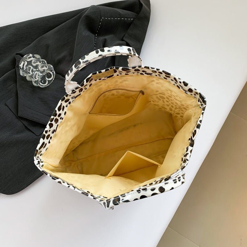 Larte Tote Leopard Handbag, Transparent PVC Beach Bag For Gym, Pool, And Travel With Inner Zipper Pocket $167.56 Dana Fashion Color: Black Women's Bags