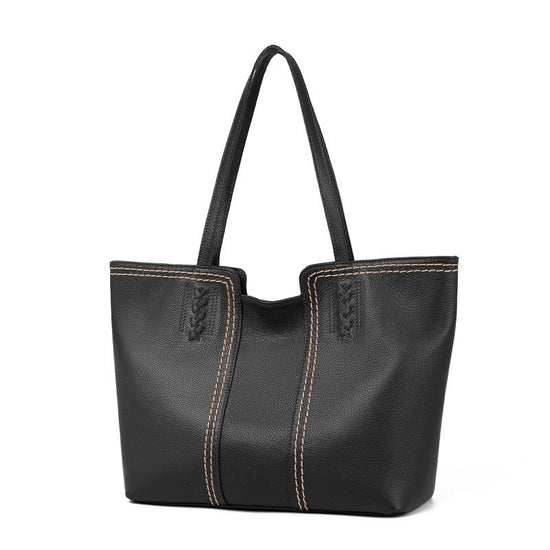 Leather Bag For Woman New Women's Tote Bag $146.50 Dana Fashion Color: Black Women's Bags Product information: Lining texture: Polyester Applicable scenarios: Daily configuration Color: khaki, Black Outer bag type: slit pocket Leather features: two-layer