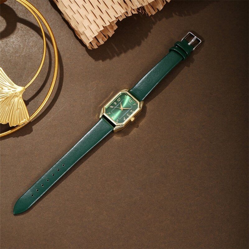 Leather Women's Watch Square Quartz Watch Korean Necklace Earrings Ring Set $12.89 Dana Fashion Color: Green Single Table Women's Accessories Product information: Color: white square rhinestone jewelry four-piece set suit, black square rhinestone jewelry