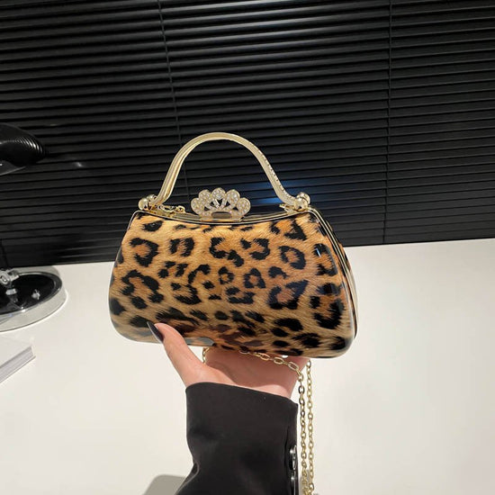 Leopard Print Fashion Retro Crossbody Bag For Women $41.03 Dana Fashion Color: Black Women's Bags Product information: Color: black, yellow, brown Hardness: medium hard Material: PU Suitcase shape: round Popular elements: Leopard print Number of shoulder