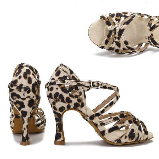 Leopard Print Latin Dance Shoes Women's Stiletto Heel Dancing Soft Bottom $77.11 Dana Fashion Color: Black Size: 34 style: 9cm Women's shoes Product information: Thickness: thickening Uses: modern dance, Latin dance Applicable scenario: Sports Dance Color