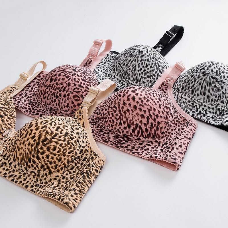 Leopard Print Underwear Women No Steel Ring Gather Bra Middle-Aged Thin Comfortable Bra $24.90 Dana Fashion Color: Black Underwear size: 36B Women's clothing Product information: Fabric name: Nylon/nylon Main fabric composition: Nylon/nylon Main fabric in