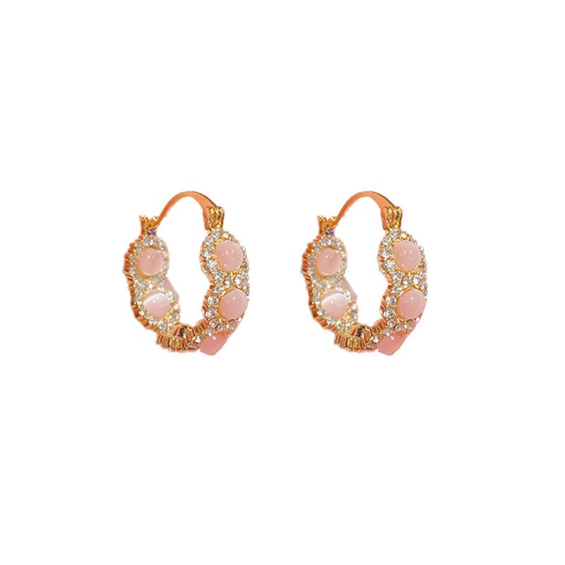 Light Luxury Unique Elegance Retro Opal Circle Ear Clip $19.99 Dana Fashion Color: Pink Women's Accessories Product information: Treatment Process: real gold plating Color: Pink Opal circle ear clip (thick real gold plating), Gray zircon circle ear clip (
