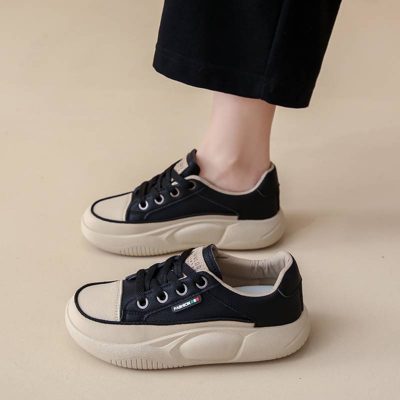 Lightweight Casual Sneaker Women's Soft Bottom Running Shock Absorption Genuine Leather $41.74 Dana Fashion Color: Black Size: 35 Women's shoes Product information: Pattern: stripes Lening material: PU Toe holder shape: round head Color: khaki, black, bei