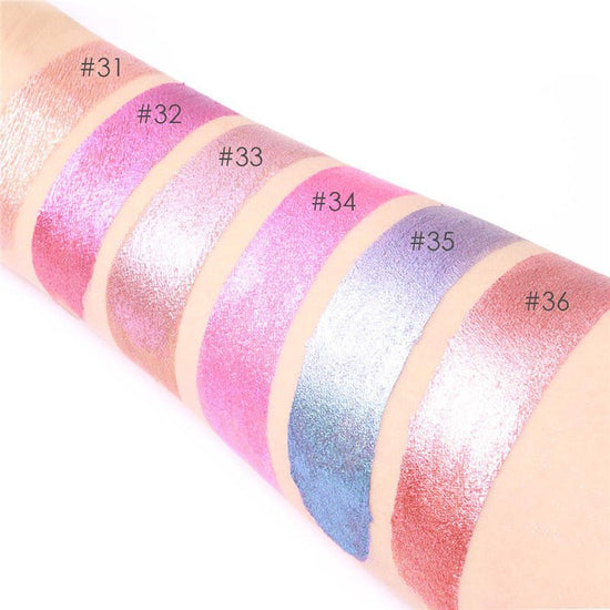 Lip Gloss, Diamond, Chameleon, Lip Gloss, FA24L Diamond Lip Glaze $17.50 Dana Fashion Model: 31 makeup Lip gloss, diamond, chameleon, lip gloss, FA24L Diamond Lip Glaze