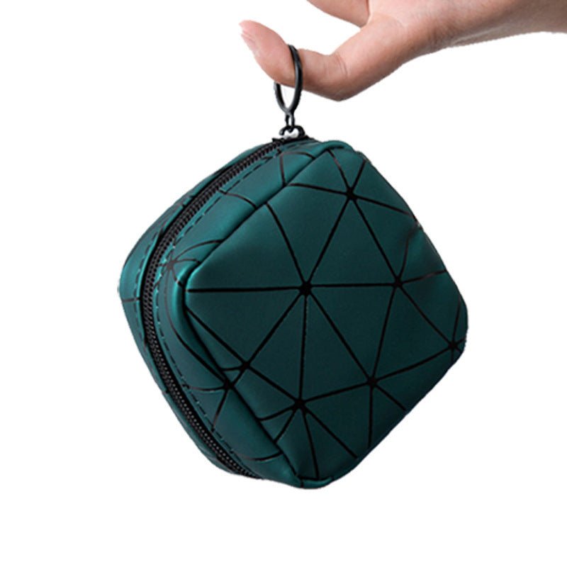 Lipstick PU Waterproof Portable Mini Bag $12.43 Dana Fashion Color: Apricot Women's Bags Product information: Color: green, pink, sky blue, apricot, black, silver Scope of Application: stationery, sanitary napkins, cosmetics, medicine, sundries, toiletrie